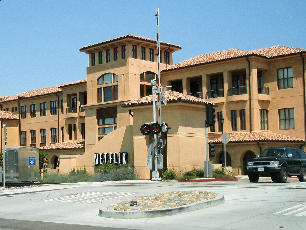 Netflix headquarters in Los Gatos, Calif., in 2008 (file photo).